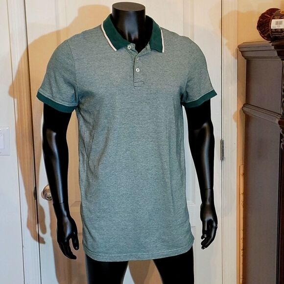 MEN'S SIMPLY STYLED POLOS SHIRT - Picture 2 of 10